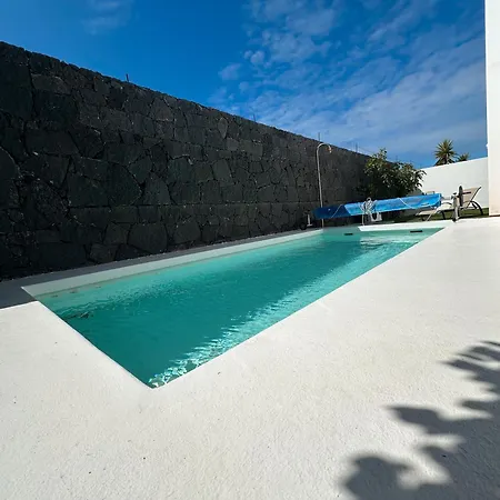Casa Lunnett Villa