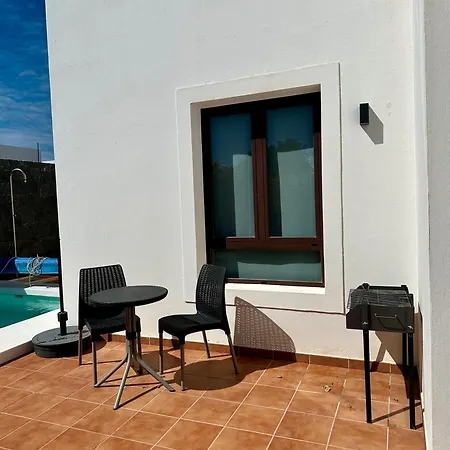 וילה Casa Lunnett *
